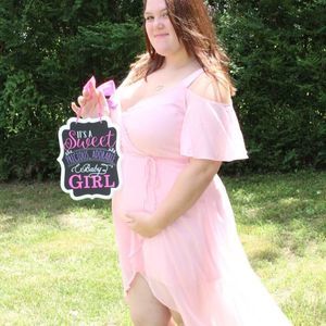 Meet your Posher, Caitlin